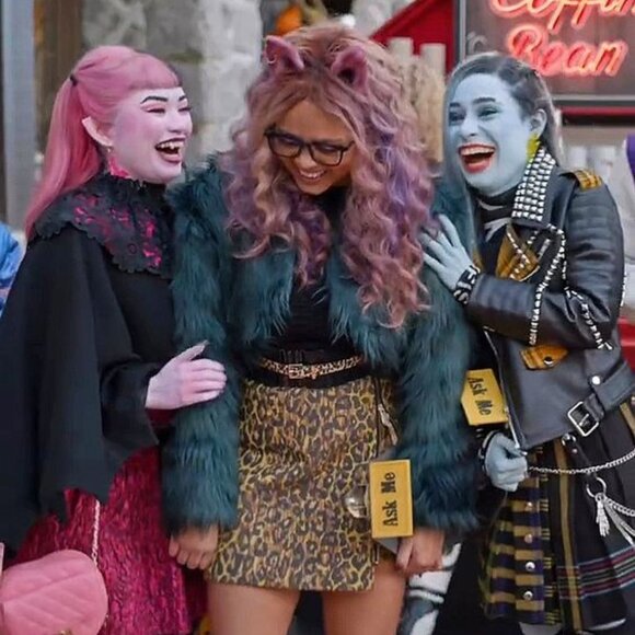 Monster High Movie Screen Worn Wardrobe Clawdeen Cheetah Leapord Gold Skirt - Picture 2 of 16